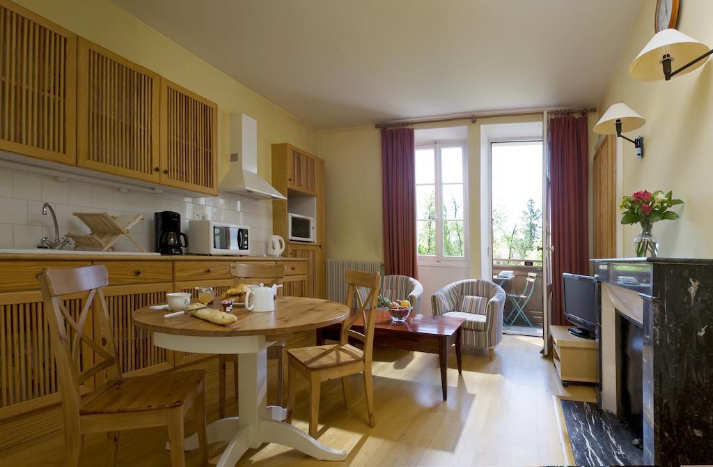Maison Aux Iris Apartment Challes les Eaux Ruang foto